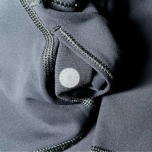 Lululemon Dark Grey Textured Legging - Picture 5 of 6